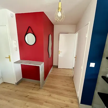 Eclat Contemporain -310 アパート *